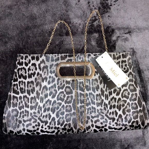 Gray leopard - Picture 5 of 10